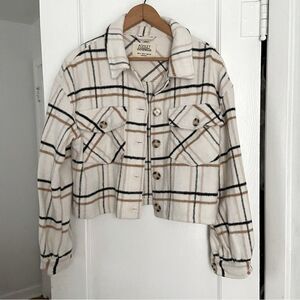 Ashley By 26 International‎ Outerwear Cream Plaid Flannel Cropped Shacket Small